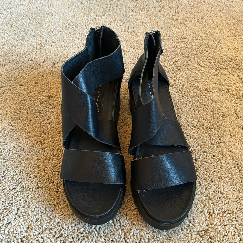 Steve Madden wedges